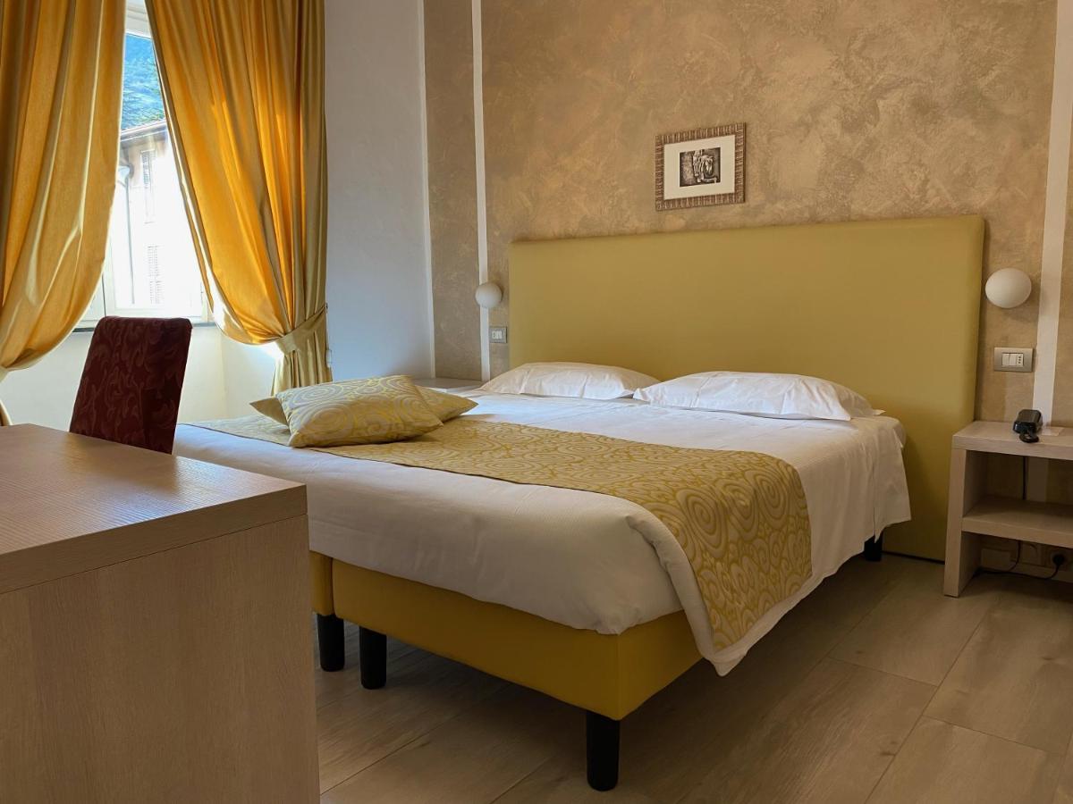 Hotel Centrale San Pellegrino Terme Ngoại thất bức ảnh